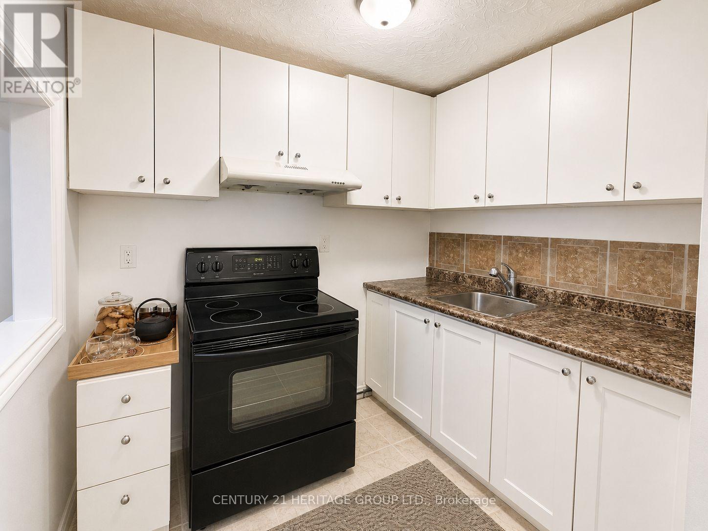 322 Lakeview Boulevard, Georgina, Ontario  L4P 2Y7 - Photo 32 - N13173646