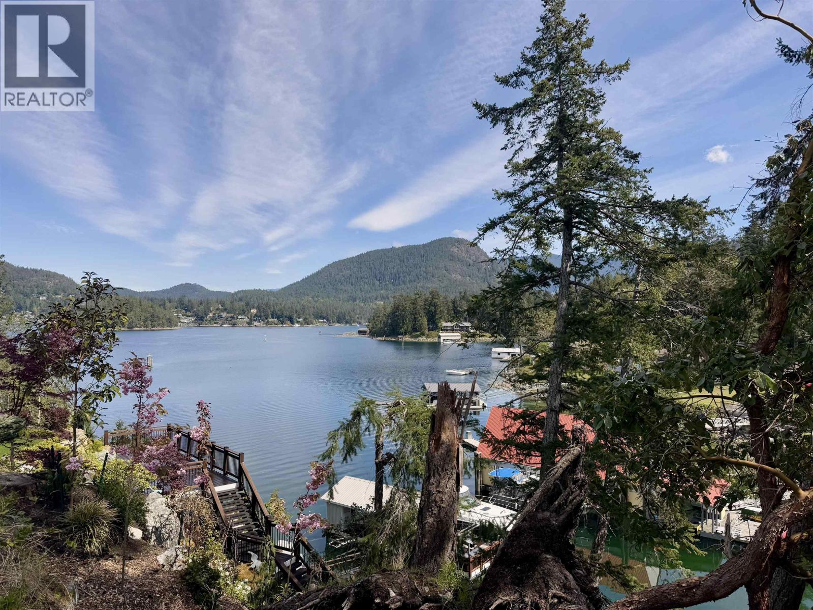 12814 Alexander Road, Madeira Park, British Columbia  V0N 2H1 - Photo 13 - R3128077