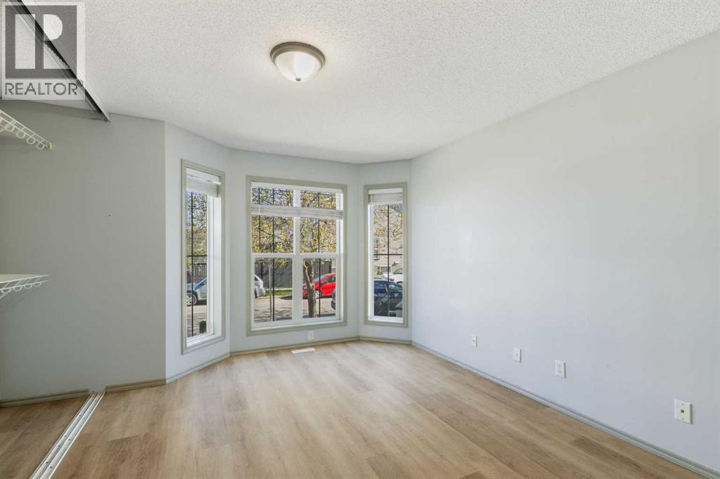 252 Prestwick Heights SE, Calgary, Alberta  T2Z 4K3 - Photo 15 - A2309333