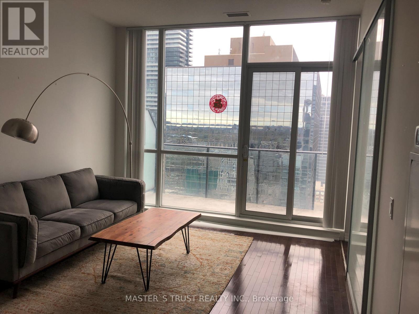 Ph103 - 770 Bay Street, Toronto, Ontario  M5G 0A6 - Photo 3 - C13181182