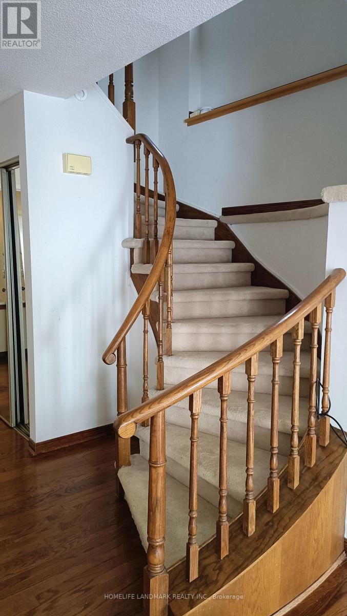 113 Wintermute Boulevard, Toronto, Ontario  M1W 3M8 - Photo 10 - E13181188