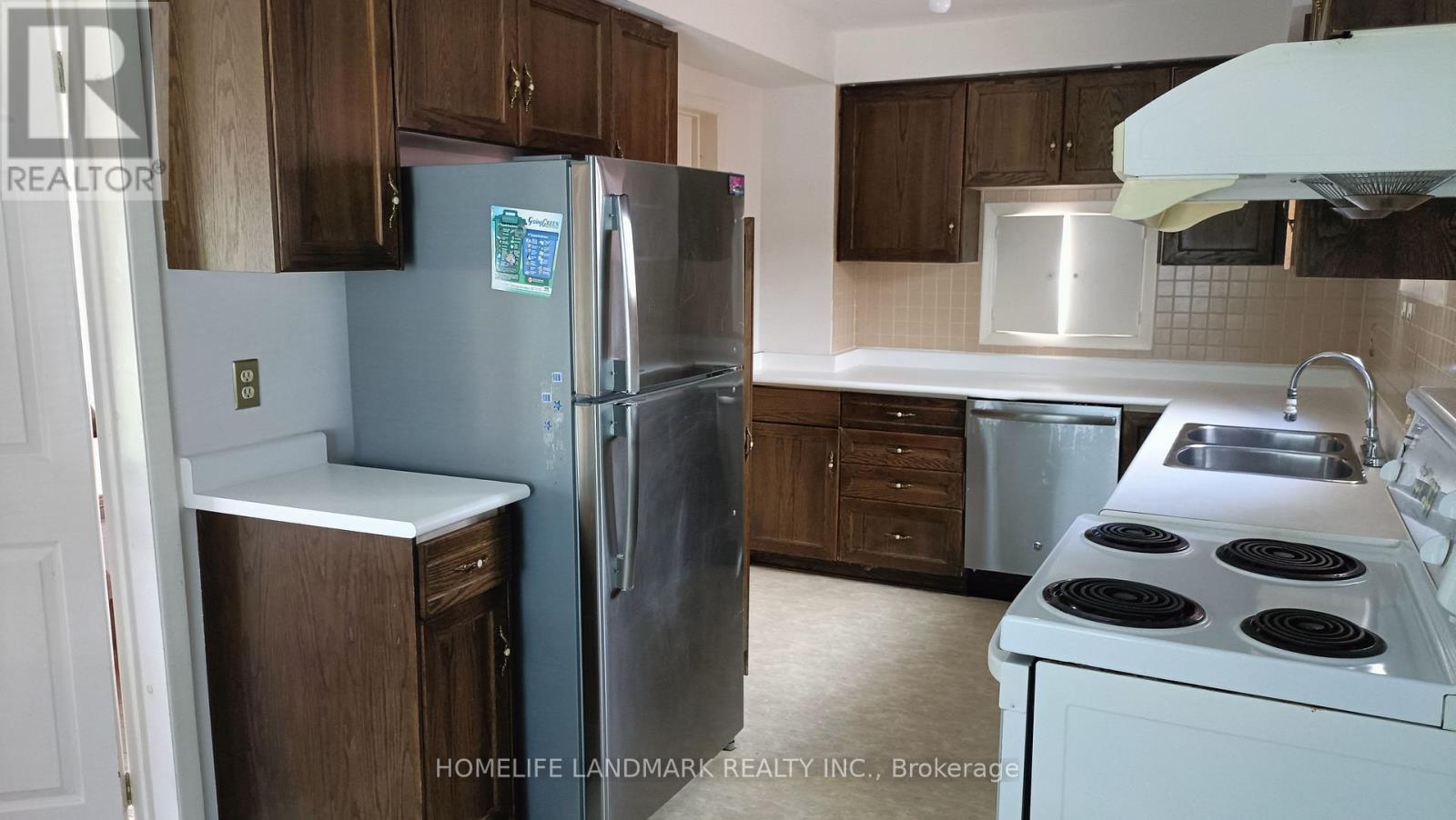 113 Wintermute Boulevard, Toronto, Ontario  M1W 3M8 - Photo 6 - E13181188