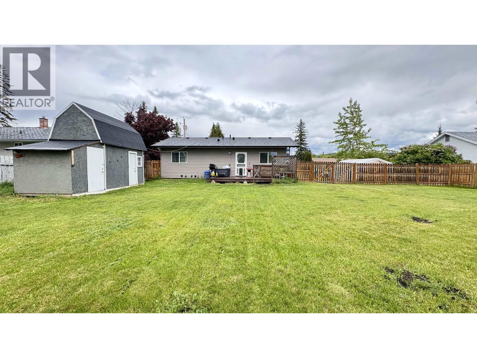 2205 Redwood Street, Prince George, British Columbia  V2L 2N5 - Photo 16 - R3128512