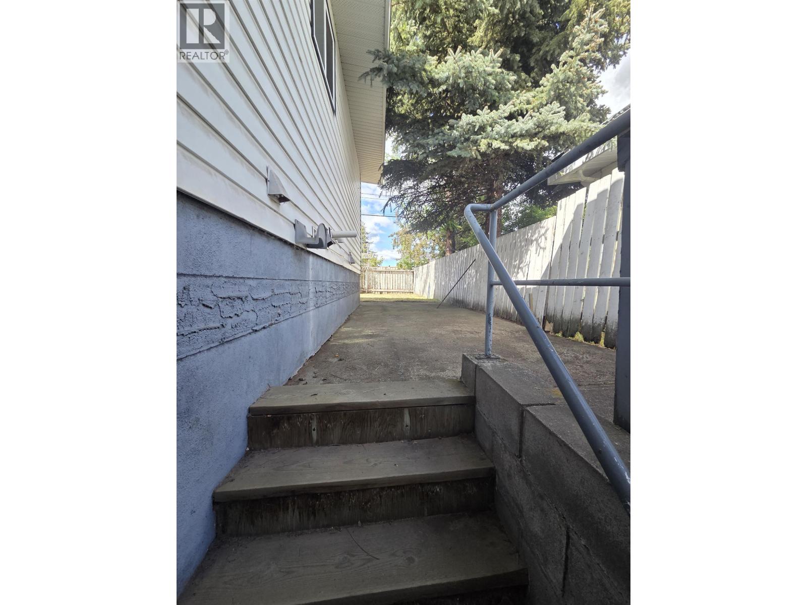 2784 Fairview Crescent, Prince George, British Columbia  V2N 1G8 - Photo 9 - R3128264
