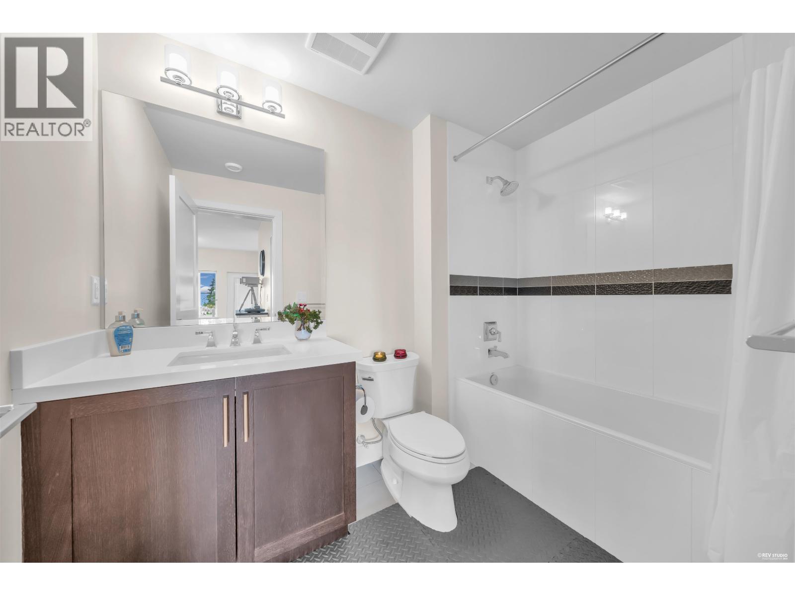 1469 Strawline Hill Street, Coquitlam, British Columbia  V3E 0L7 - Photo 35 - R3127821