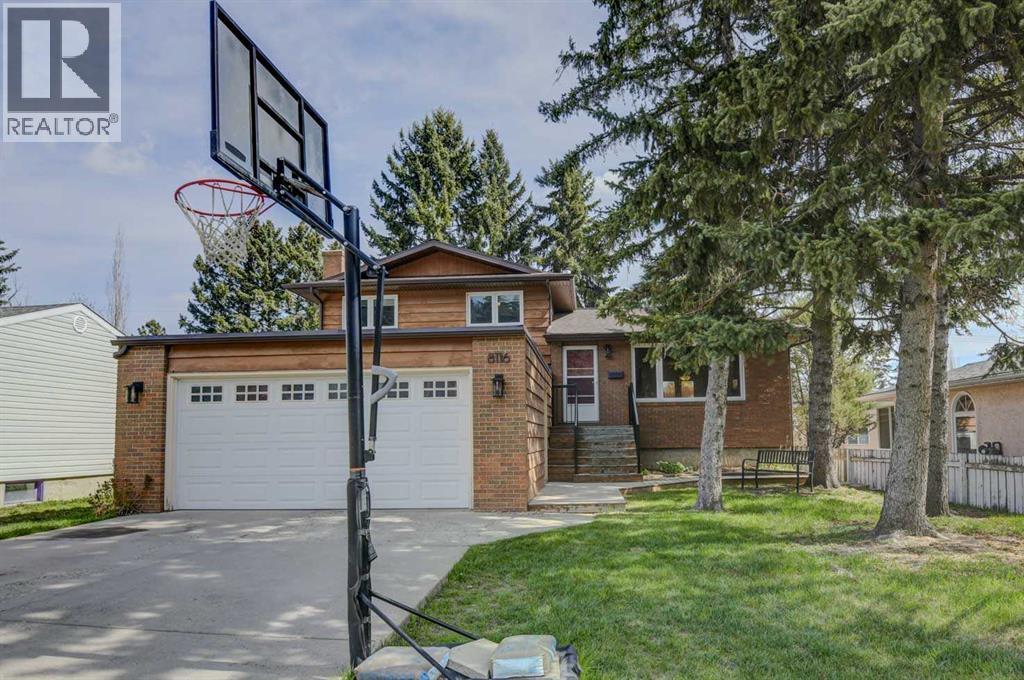 8116 33 Avenue Nw, Calgary, Alberta  T3B 1L8 - Photo 1 - A2311936