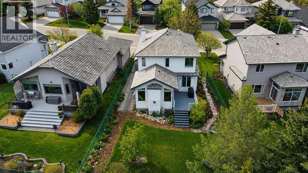 124 Gleneagles Terrace, Cochrane, Alberta  T4C 1W6 - Photo 3 - A2314525