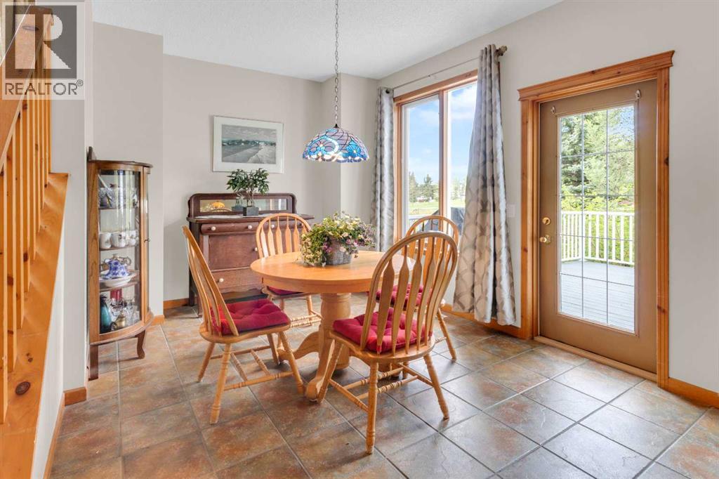 124 Gleneagles Terrace, Cochrane, Alberta  T4C 1W6 - Photo 5 - A2314525