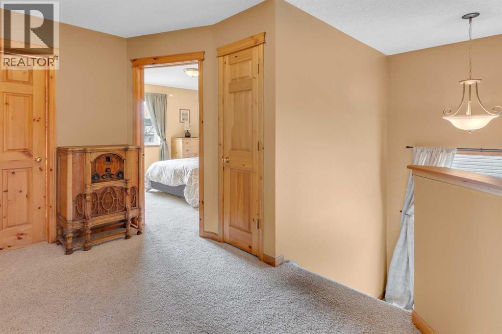 124 Gleneagles Terrace, Cochrane, Alberta  T4C 1W6 - Photo 32 - A2314525