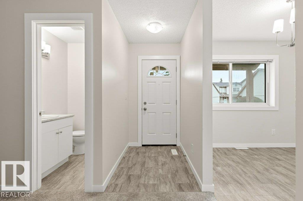 795 Village Dr, Sherwood Park, Alberta  T8A 4H9 - Photo 10 - E4490106