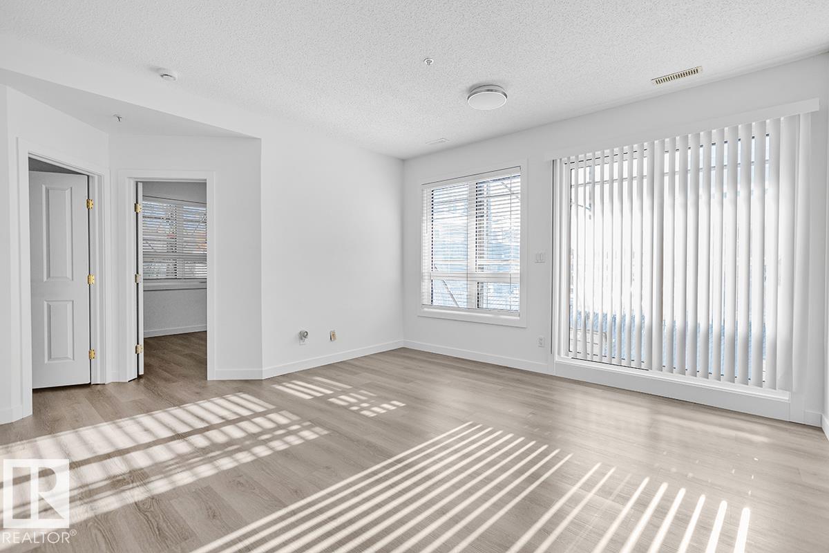#117 10717 83 AV NW, Edmonton, Alberta