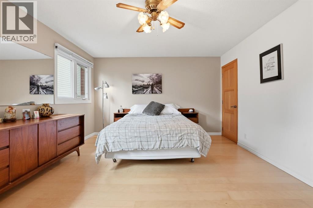 60 Anquetel Close, Red Deer, Alberta  T4R 1G7 - Photo 13 - A2313735