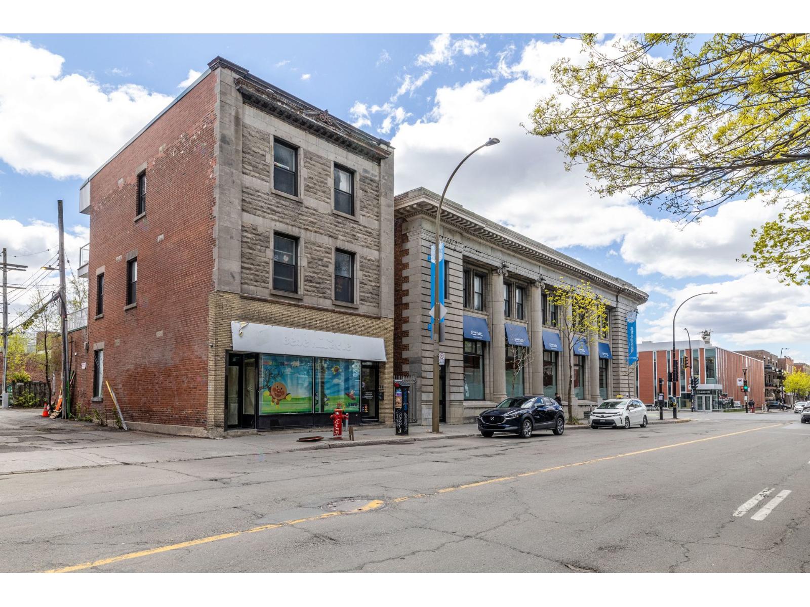 416A-418 Rue Beaubien E. Montréal (Rosemont/La Petite-Patrie) Quebec Canada H2S1S3 2