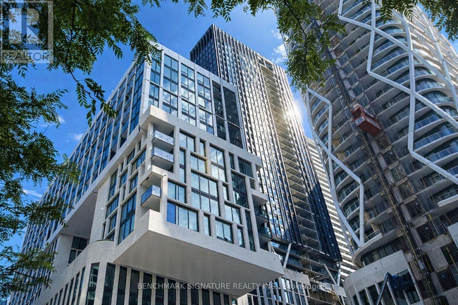 517 - 121 SAINT PATRICK STREET, Toronto, Ontario