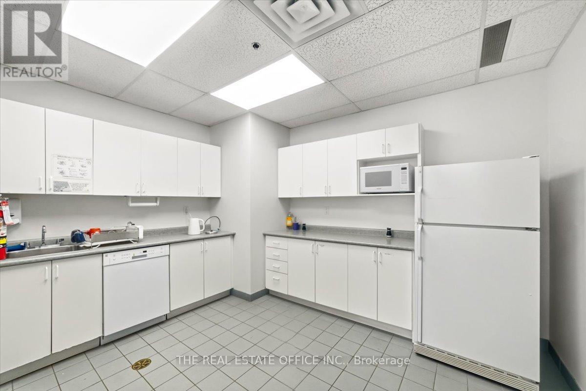 7 - 50 Casmir Court, Vaughan, Ontario L4K 4J5 - Photo 4 - N13181344