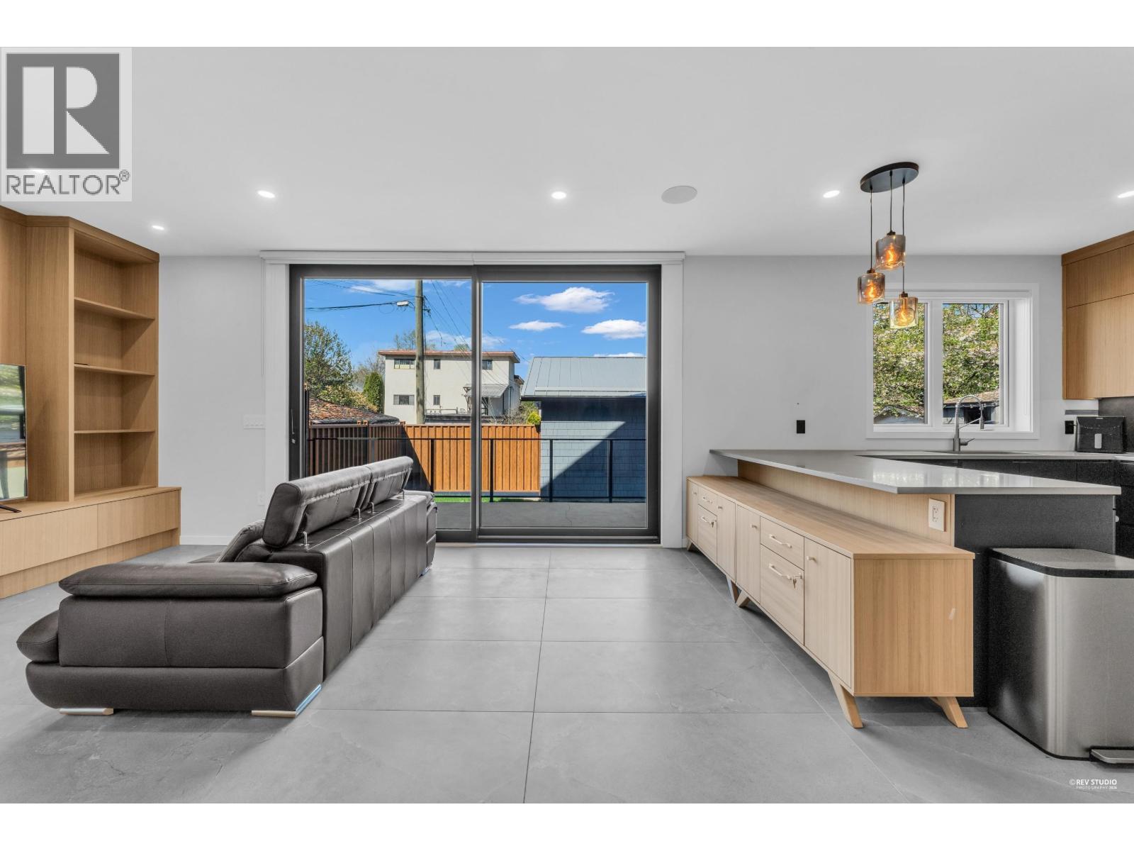 2 2091 E 20th Avenue, Vancouver, British Columbia  V5N 2L1 - Photo 13 - R3128386