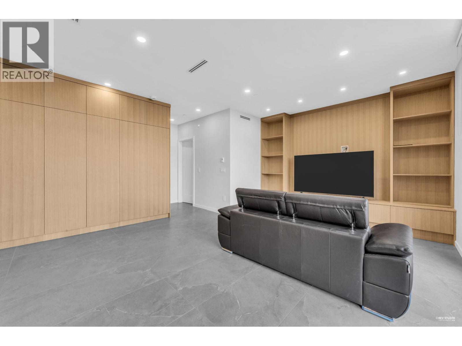 2 2091 E 20th Avenue, Vancouver, British Columbia  V5N 2L1 - Photo 10 - R3128386