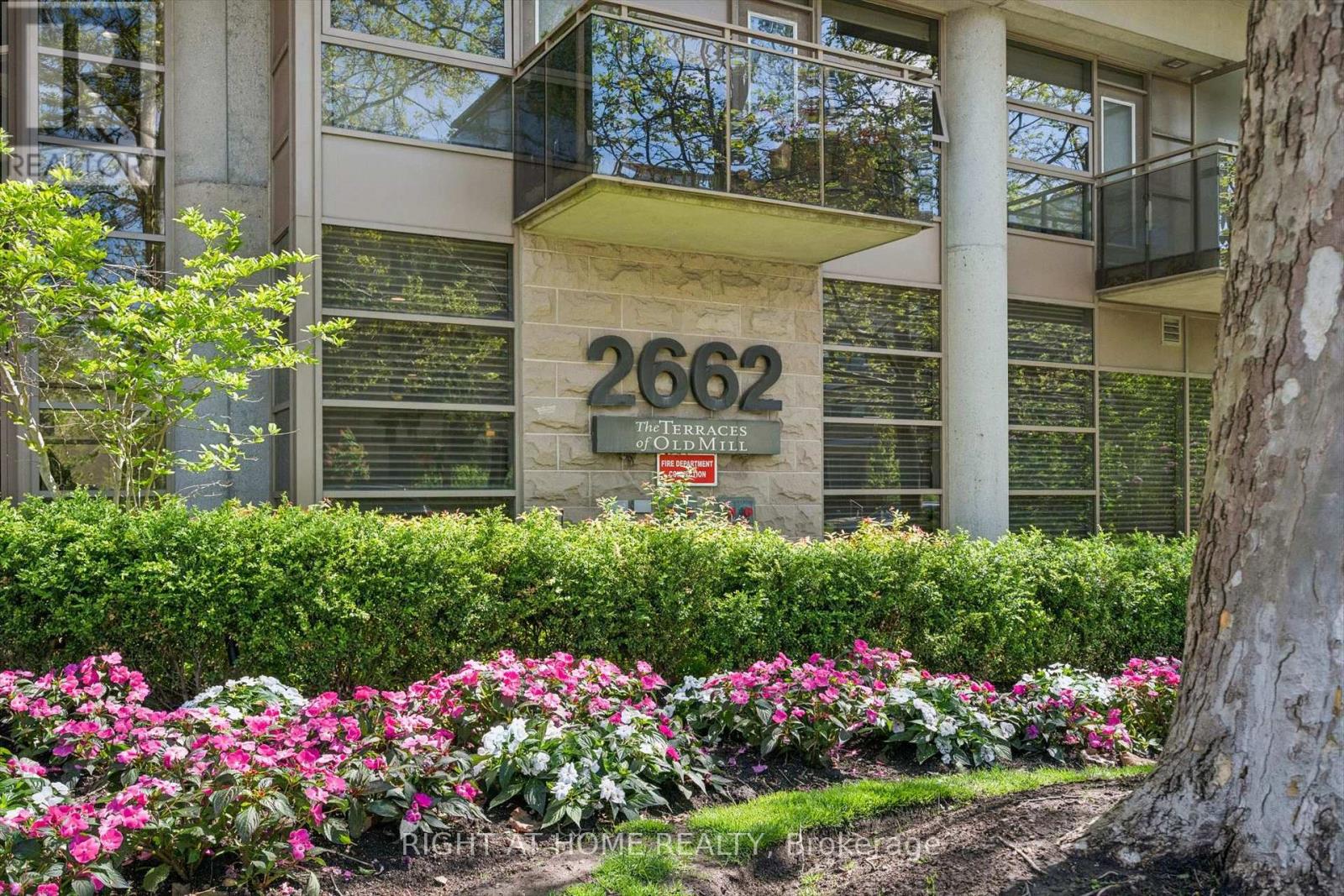 512 - 2662 BLOOR STREET W, Toronto, Ontario
