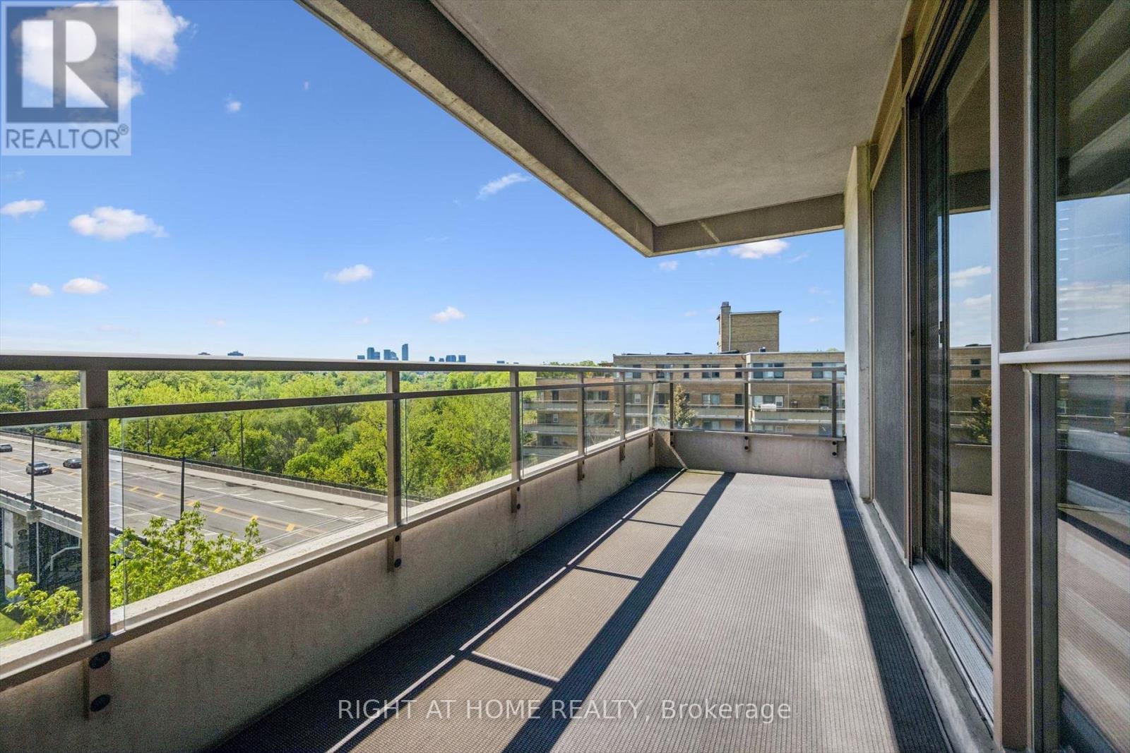 512 - 2662 Bloor Street W, Toronto, Ontario  M8X 2Z7 - Photo 26 - W13181408