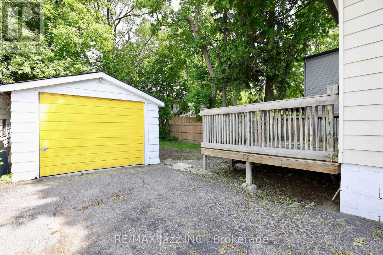 368 Buena Vista Avenue, Oshawa, Ontario  L1J 2M5 - Photo 13 - E13181564