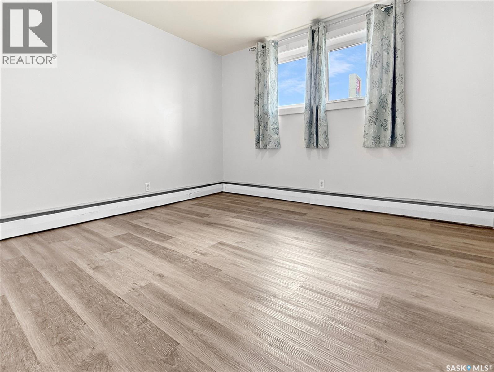 373 2nd Avenue Se, Swift Current, Saskatchewan  S9H 3J5 - Photo 9 - SK037264