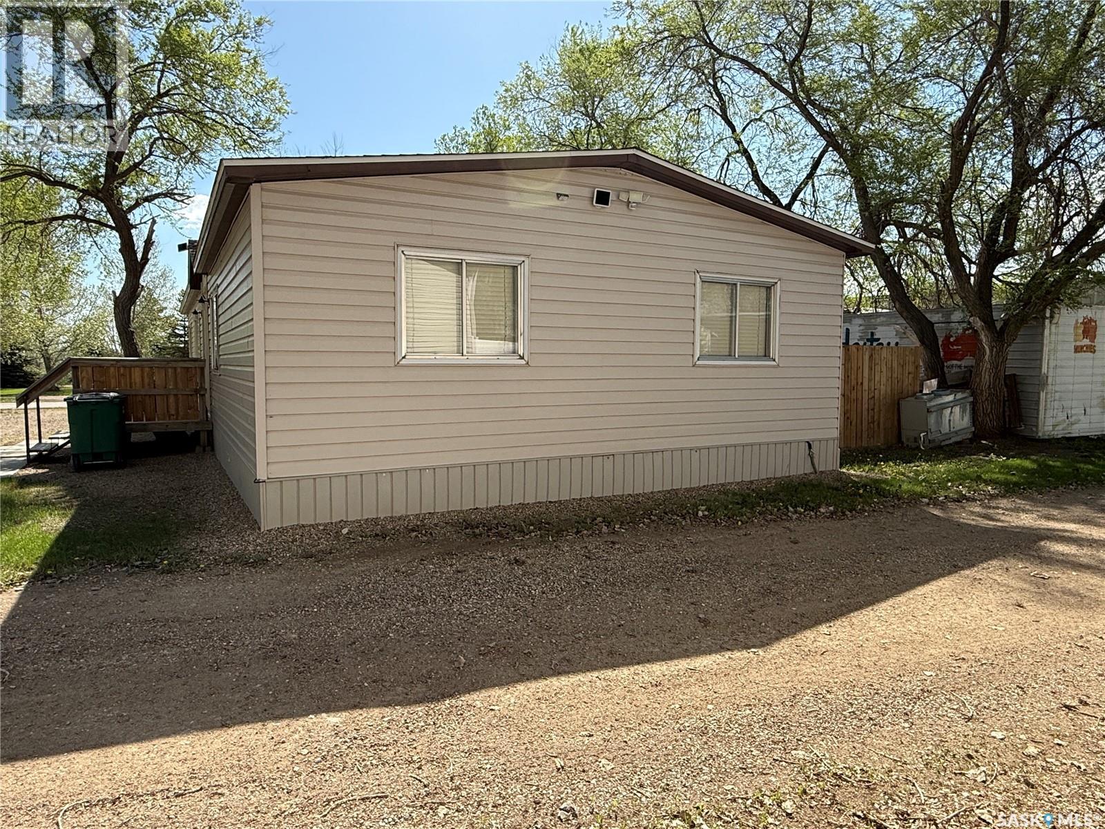 G1 1455 9th Avenue Ne, Moose Jaw, Saskatchewan  S6J 1C6 - Photo 3 - SK037222