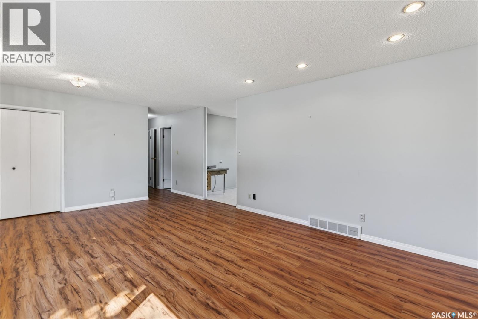 507 3rd Avenue N, Naicam, Saskatchewan  S0K 2Z0 - Photo 20 - SK037109