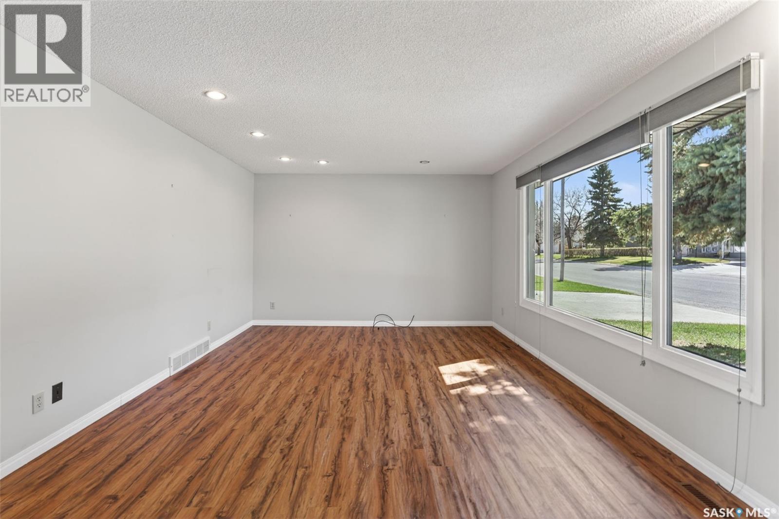 507 3rd Avenue N, Naicam, Saskatchewan  S0K 2Z0 - Photo 21 - SK037109
