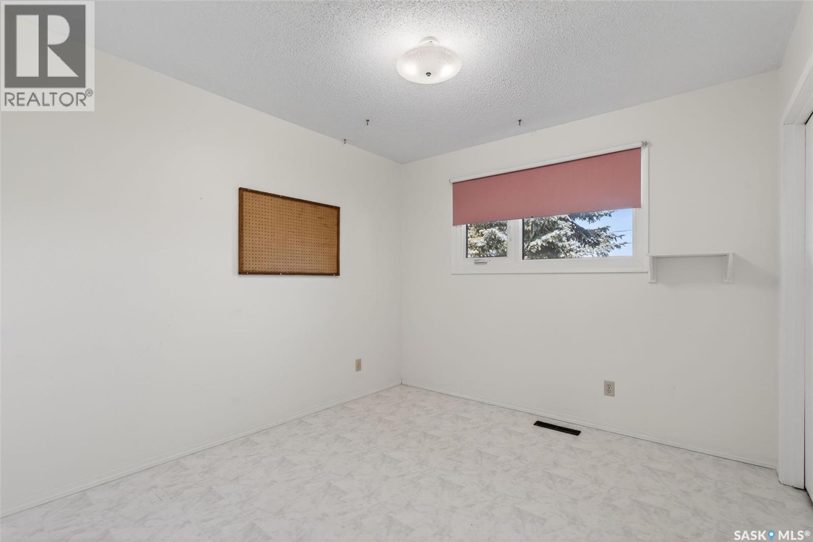 507 3rd Avenue N, Naicam, Saskatchewan  S0K 2Z0 - Photo 24 - SK037109