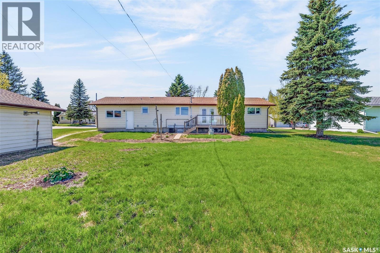 507 3rd Avenue N, Naicam, Saskatchewan  S0K 2Z0 - Photo 7 - SK037109