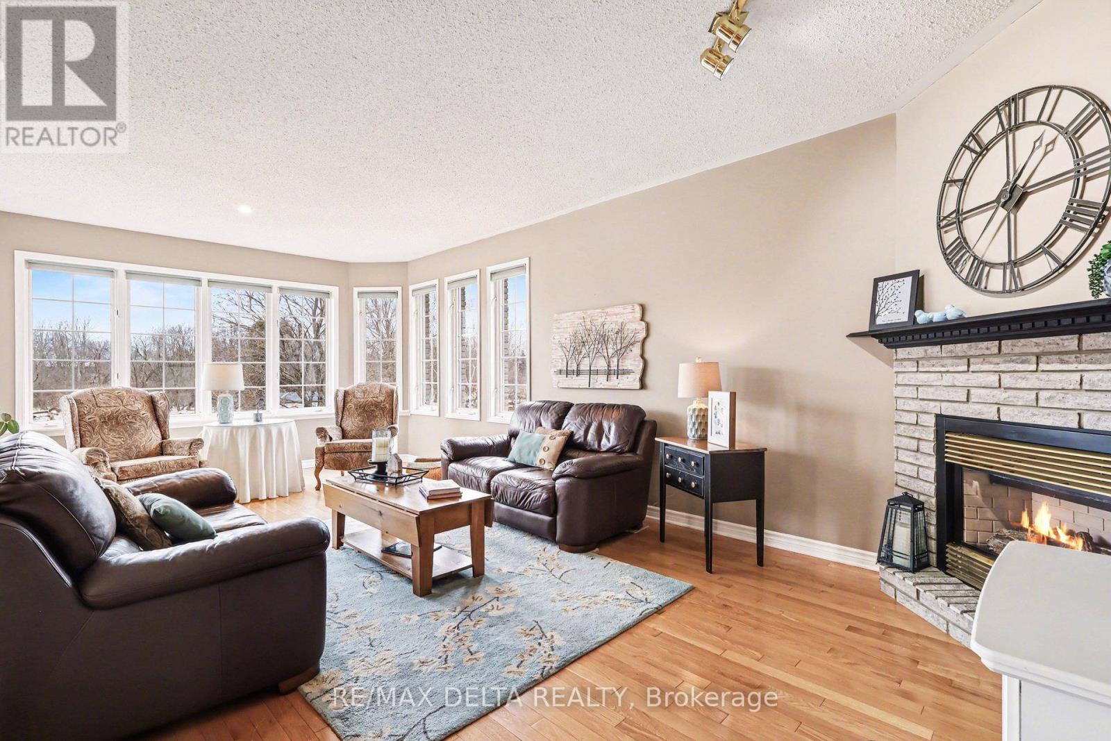 10532 Main Street, North Dundas, Ontario  K0E 1W0 - Photo 22 - X13181468