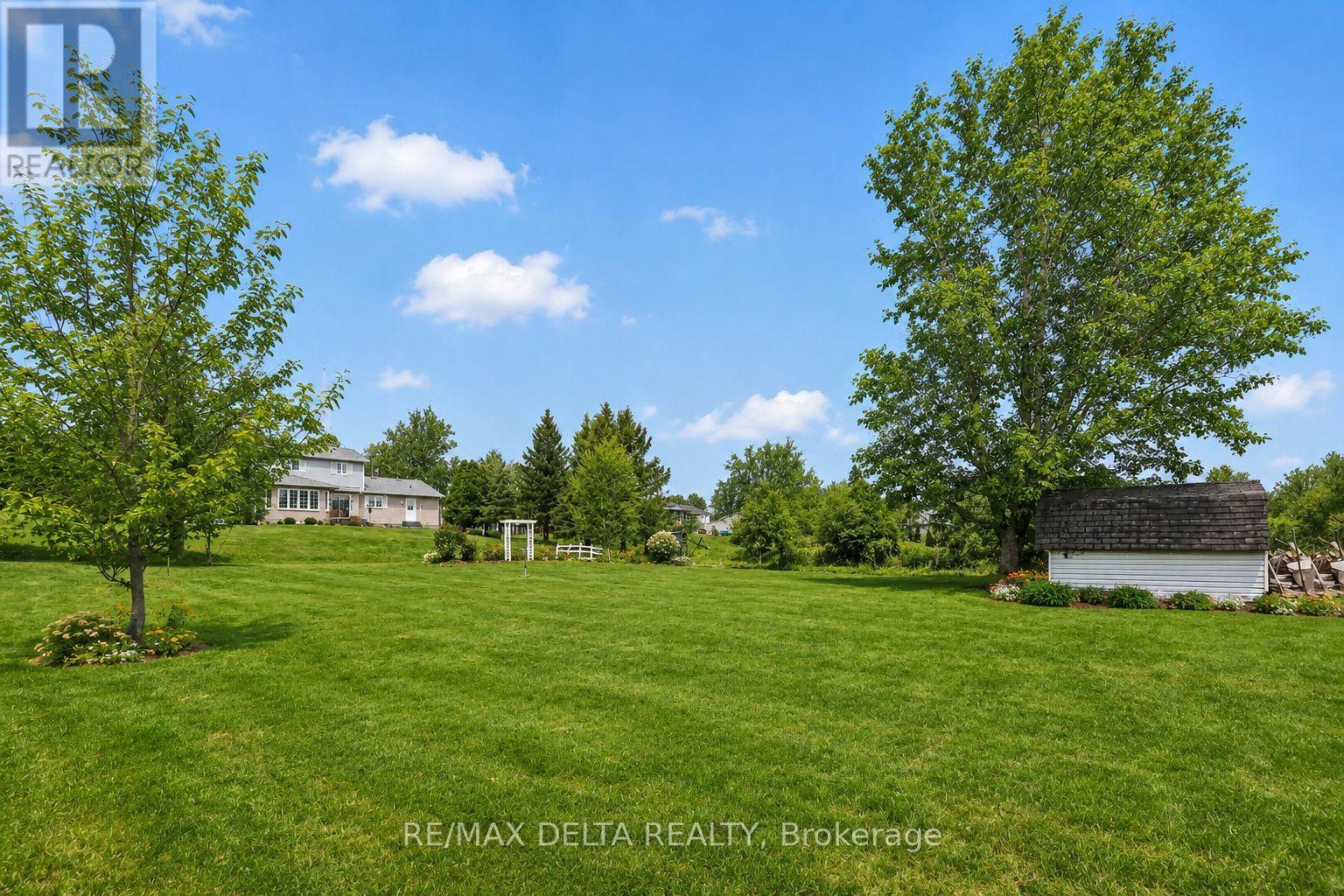 10532 Main Street, North Dundas, Ontario  K0E 1W0 - Photo 37 - X13181468
