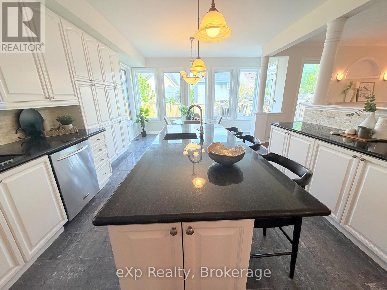 371 Carnwith Drive, Whitby (Brooklin), Ontario  L1M 2M1 - Photo 10 - E13181552