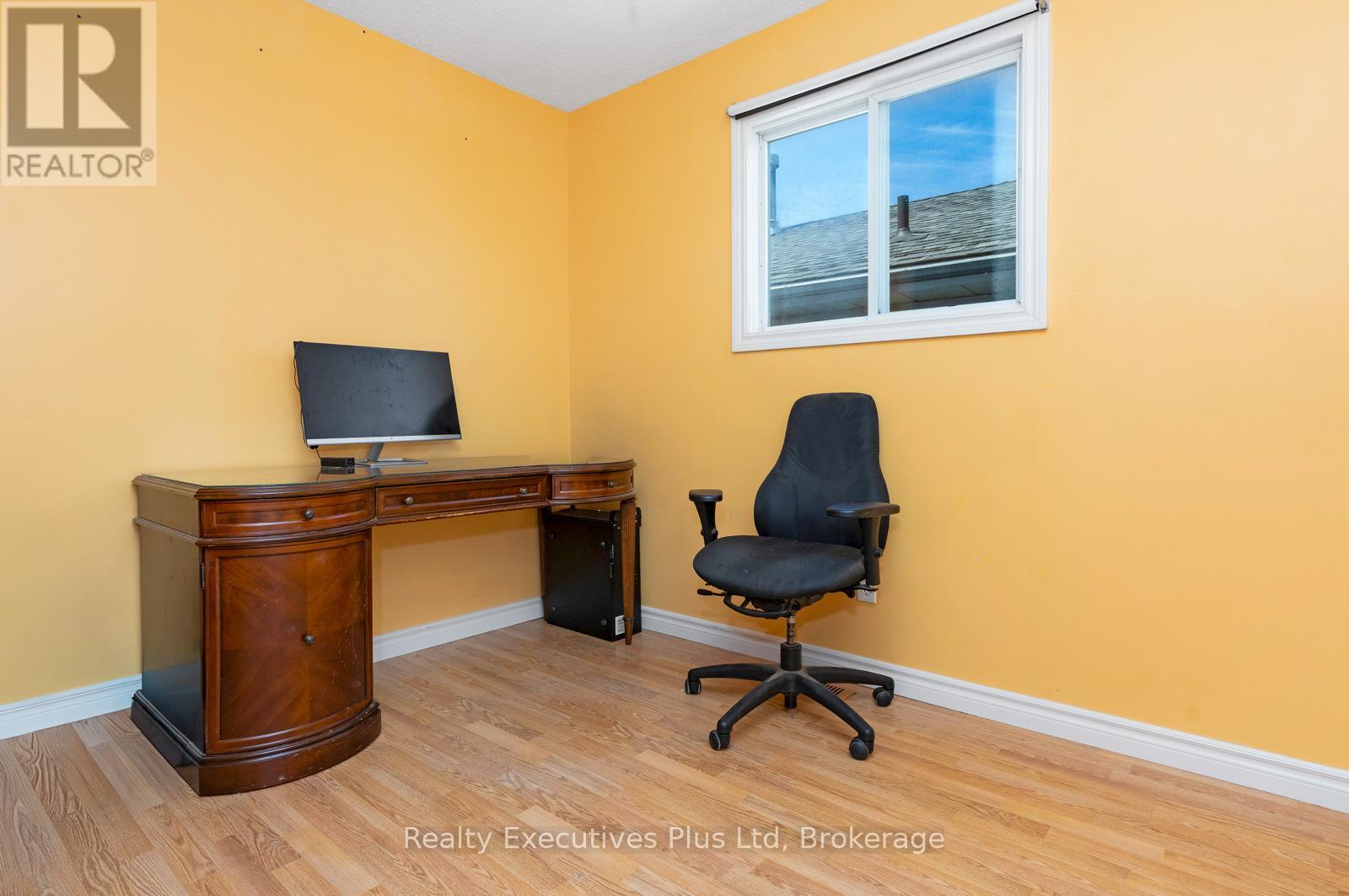 24 Mcconkey Place, Barrie (Allandale Heights), Ontario  L4N 6H1 - Photo 10 - S13181490