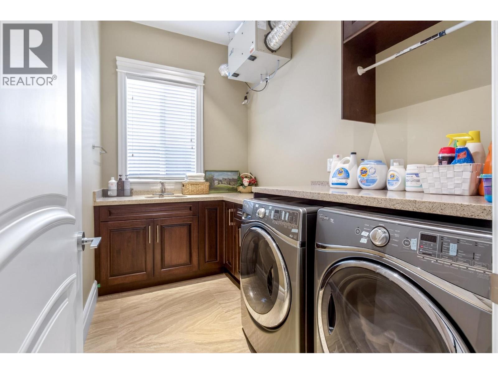 6011 Thetis Place, Richmond, British Columbia  V7C 3Z8 - Photo 27 - R3128411