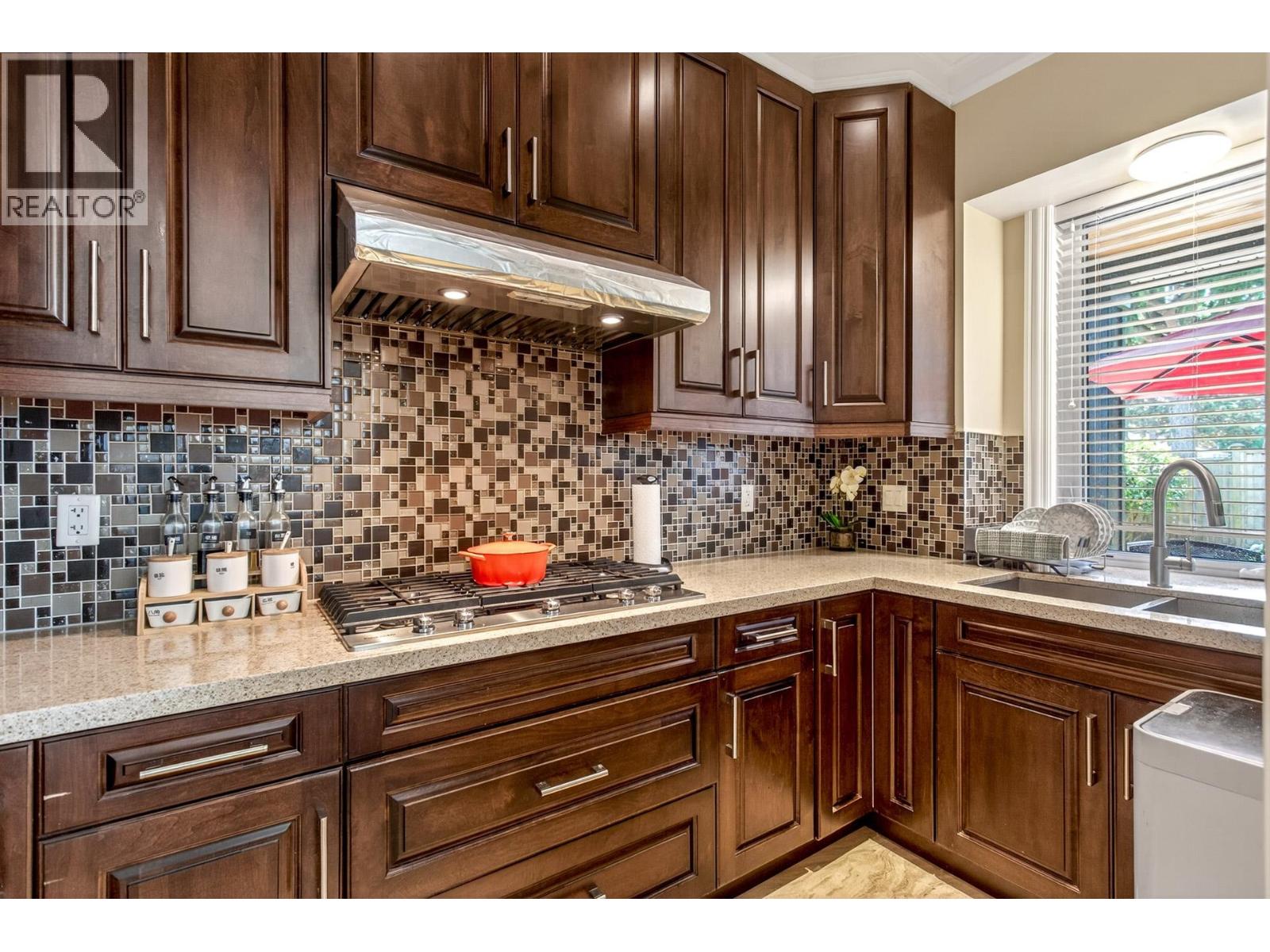 6011 Thetis Place, Richmond, British Columbia  V7C 3Z8 - Photo 22 - R3128411