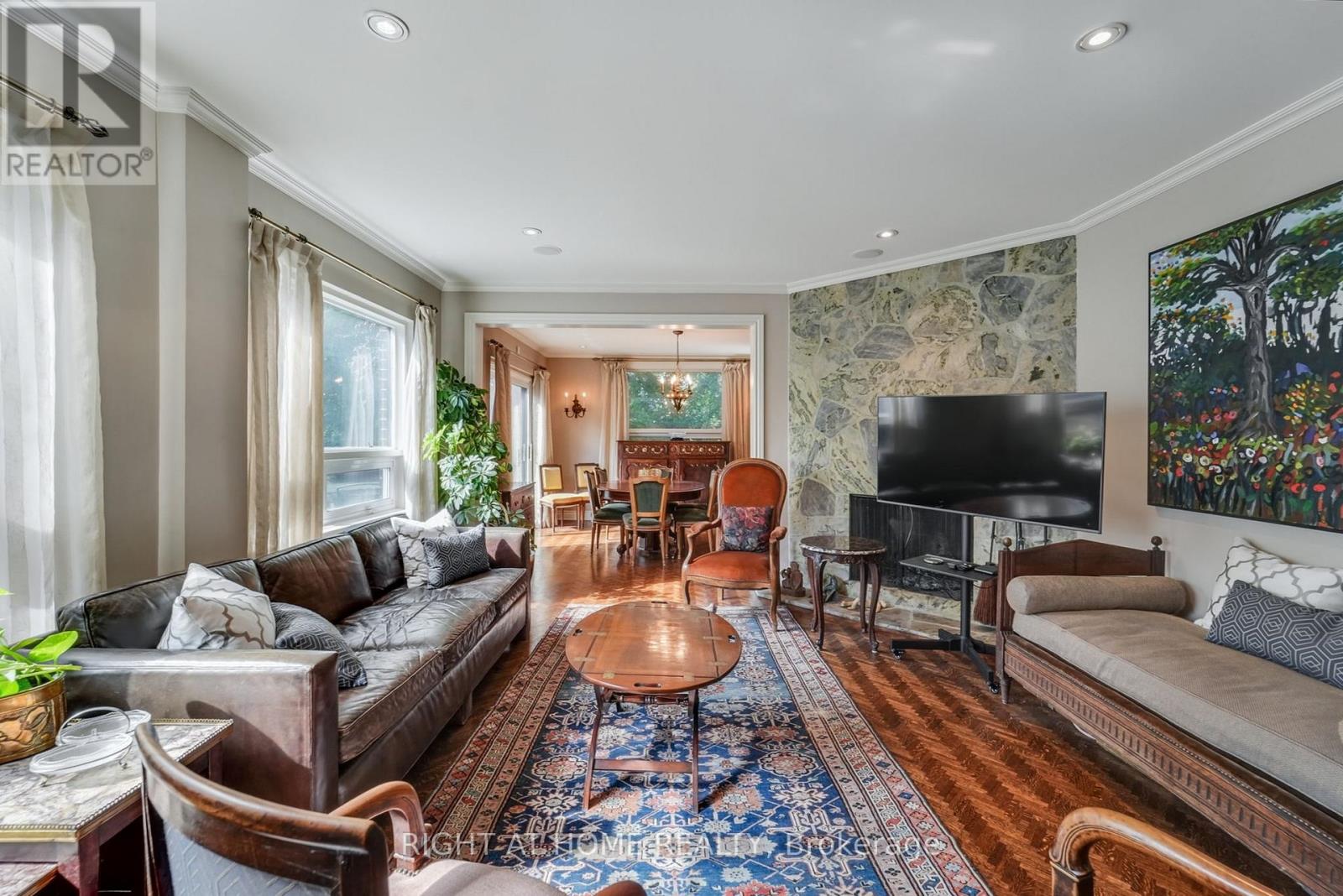 25 Clarendon Avenue, Toronto, Ontario  M4V 1H8 - Photo 10 - C13181560
