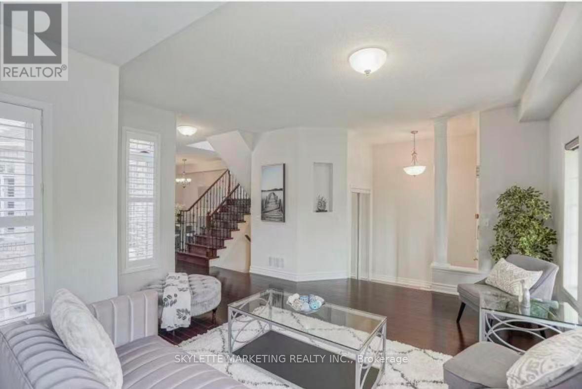 100 Emery Hill Boulevard, Markham, Ontario  L6C 2S6 - Photo 5 - N13181556