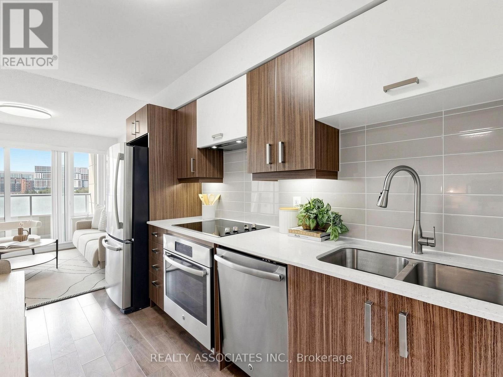 721 - 18 Uptown Drive, Markham, Ontario  L3R 5M5 - Photo 7 - N13181562
