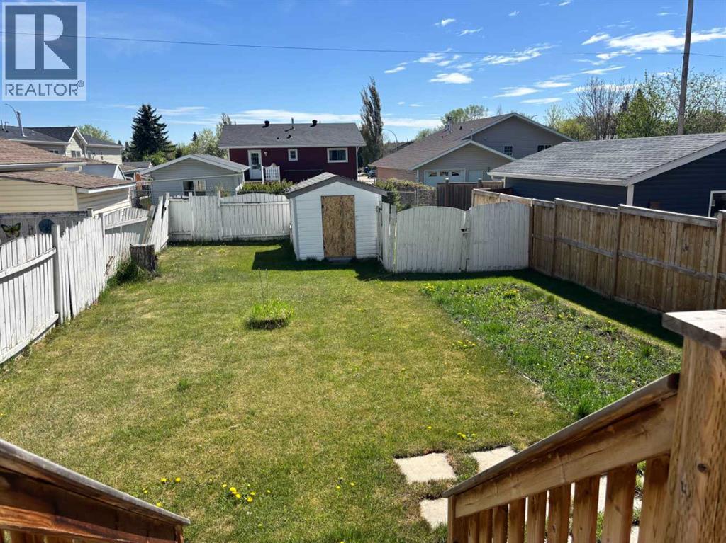 52 Country Ridge Close, Lacombe, Alberta  T4L 1H2 - Photo 4 - A2314519