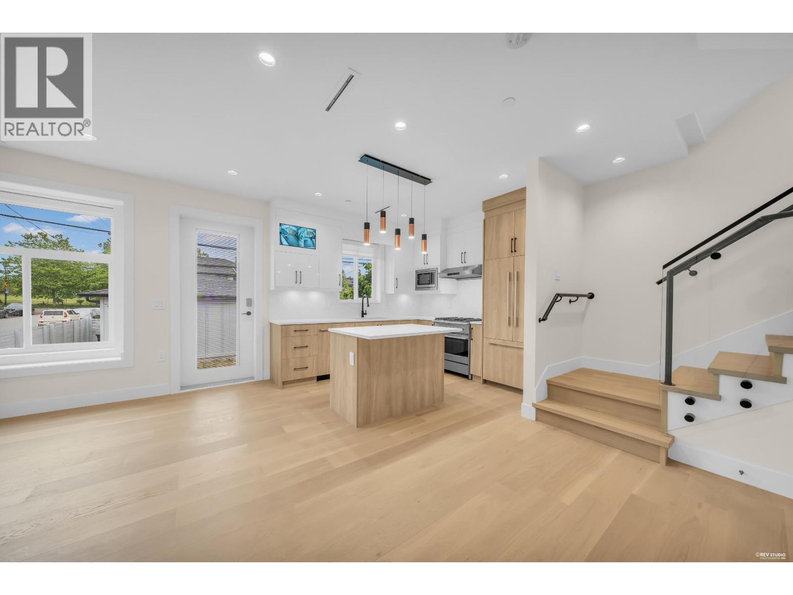 1620 E 53rd Avenue, Vancouver, British Columbia  V5P 3H7 - Photo 8 - R3127952