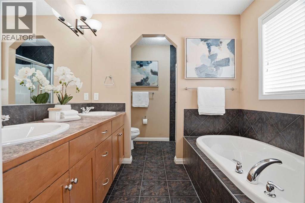 99 Aspen Hills Close Sw, Calgary, Alberta  T3H 0C6 - Photo 25 - A2314377