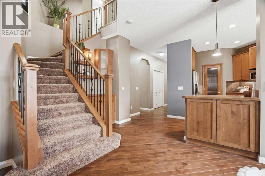 99 Aspen Hills Close Sw, Calgary, Alberta  T3H 0C6 - Photo 16 - A2314377