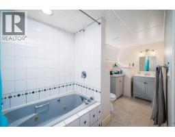679 Mcclure Road, Kelowna, British Columbia  V1W 1L7 - Photo 34 - 10388487