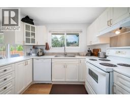 679 Mcclure Road, Kelowna, British Columbia  V1W 1L7 - Photo 13 - 10388487