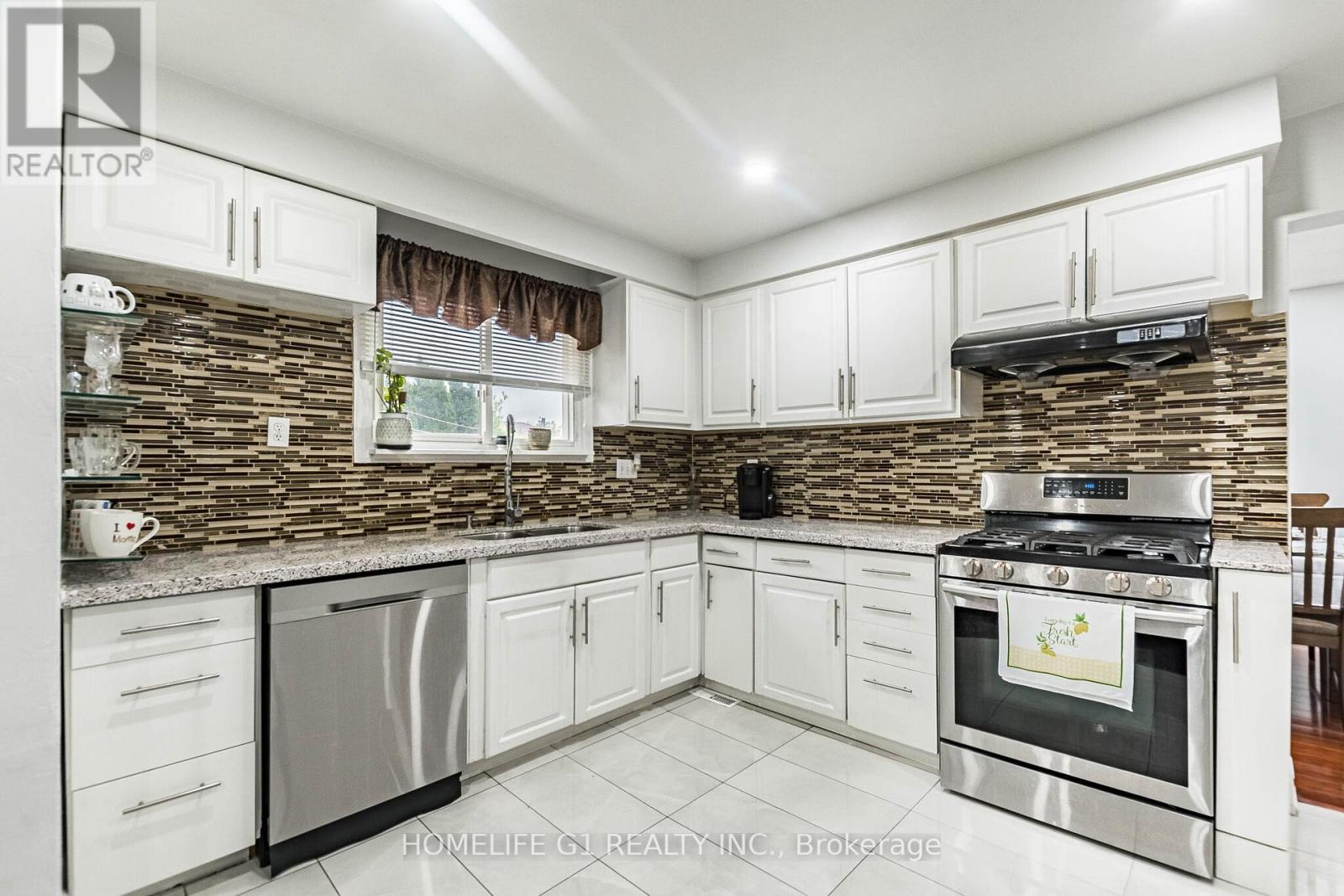 92 Reynier Drive, Brampton, Ontario  L6Z 1M1 - Photo 18 - W13181494