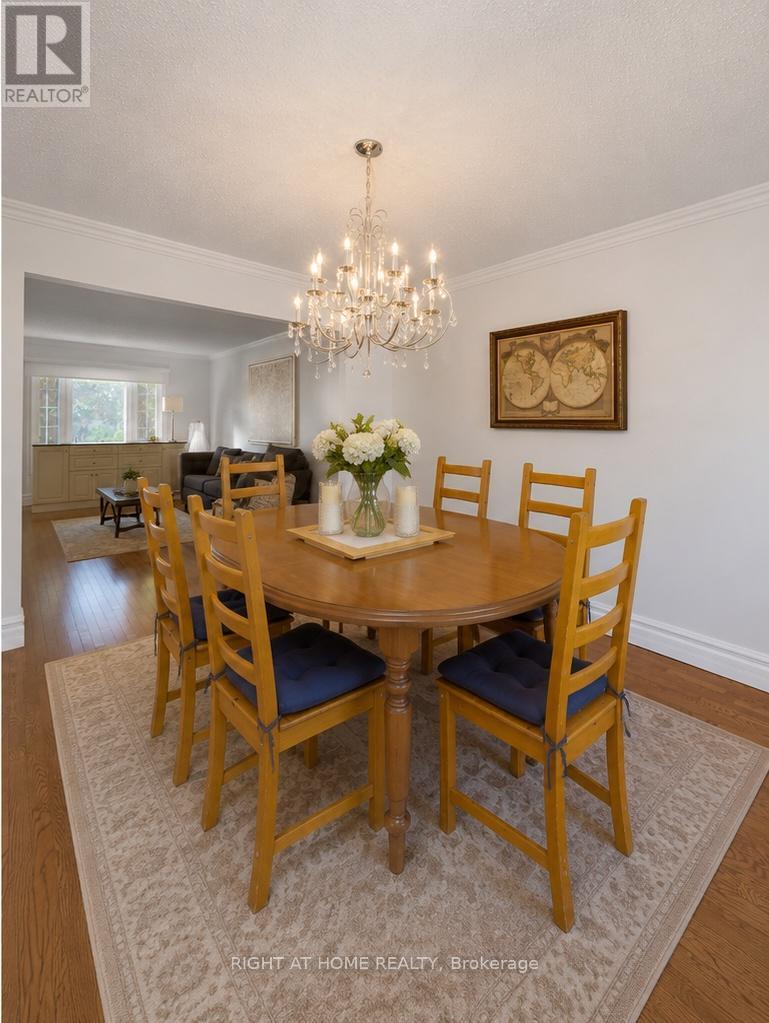 3115 Spring Creek Crescent, Mississauga, Ontario  L5N 4S4 - Photo 10 - W13181530