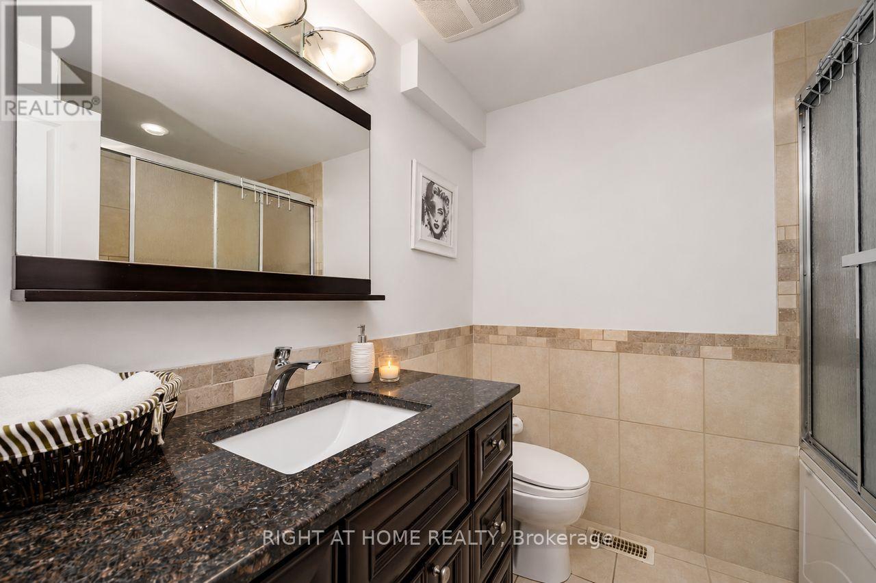 3115 Spring Creek Crescent, Mississauga, Ontario  L5N 4S4 - Photo 31 - W13181530