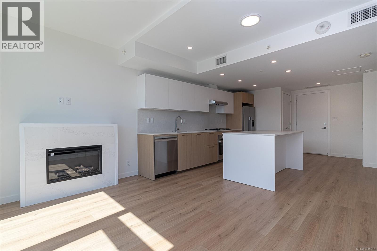 202 899 Esquimalt Rd, Esquimalt, British Columbia  V9A 0L7 - Photo 17 - 1035018
