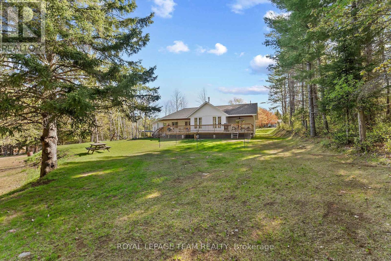 36 Hillcrest Avenue, Killaloe, Ontario  K0J 1N0 - Photo 39 - X13181588